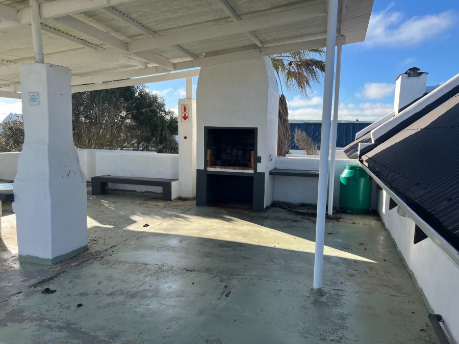 6 Bedroom Property for Sale in Jacobsbaai Western Cape
